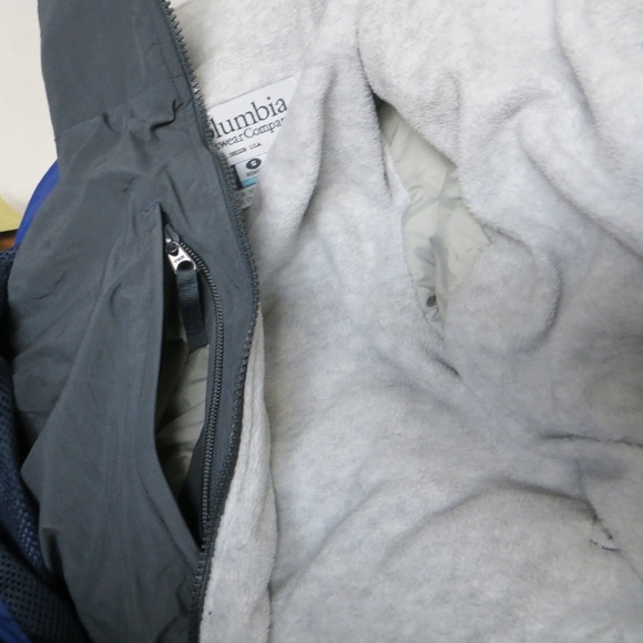 Columbia 2 in 1 Core Interchangable Jacket - Picture 7 of 8